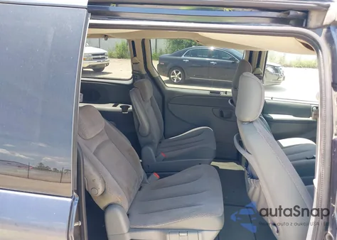 2007 Chrysler Town & Country Lx from USA, damaged, VIN 2A4GP44R07R272326